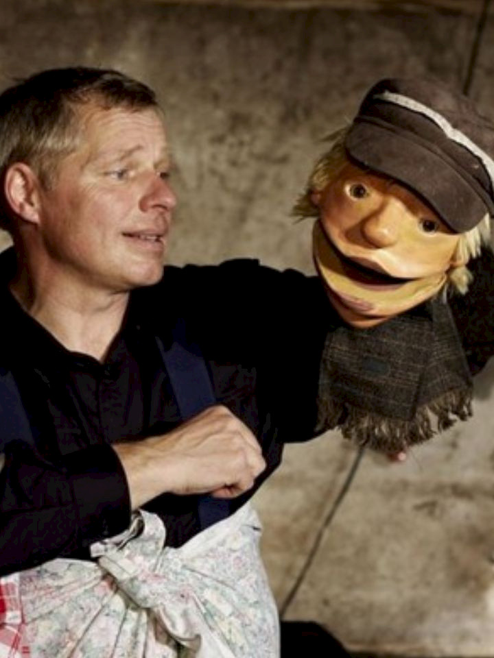 engel mit nur einem flügel