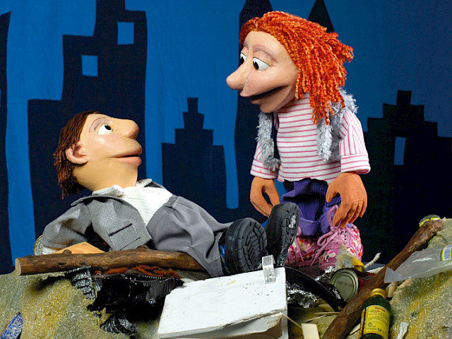 Szenenfoto: Ferdinand im Müll