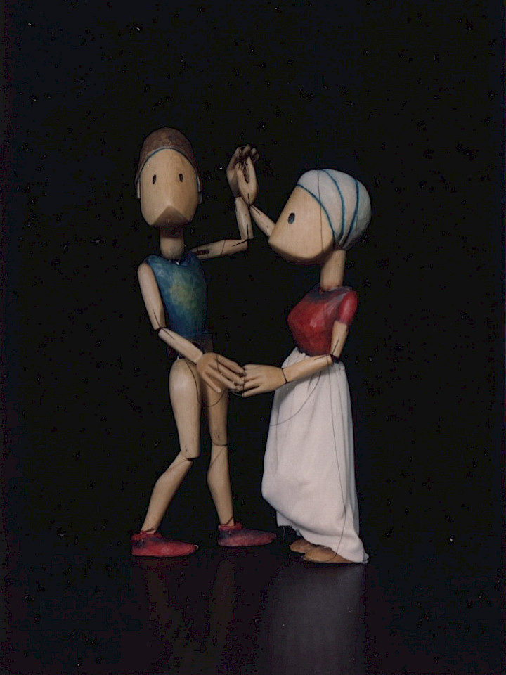 Ein Puppentheater packt aus