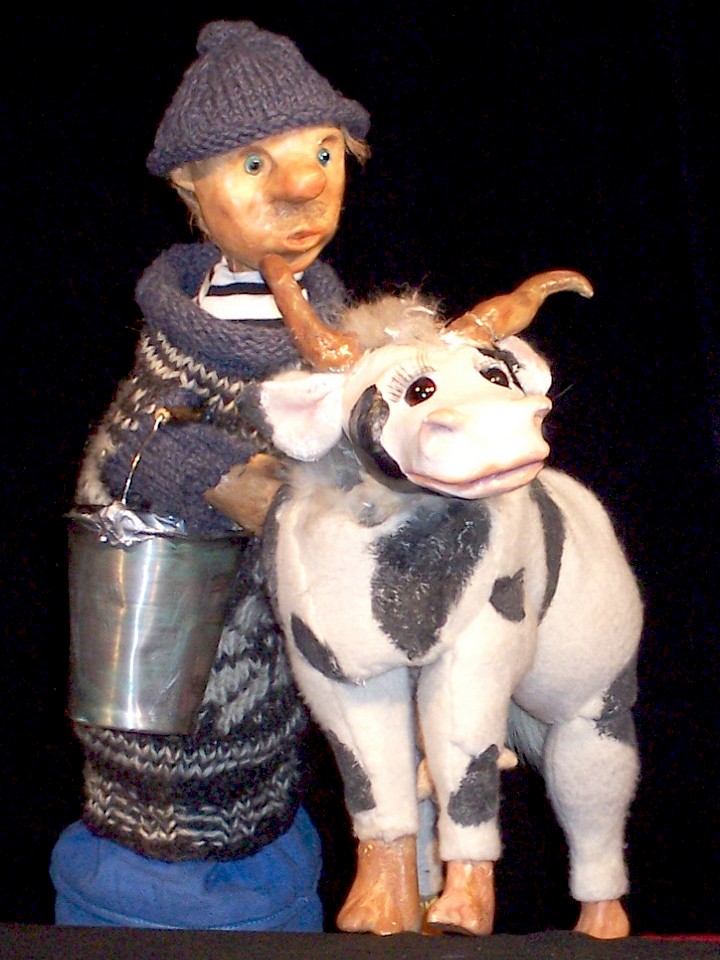 Bauer Enno und seine Kuh Afrika