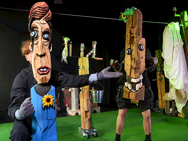 Szenenfoto: Shakespeare: Wie es euch gefällt jetzt bei Theater SalzstreuNer