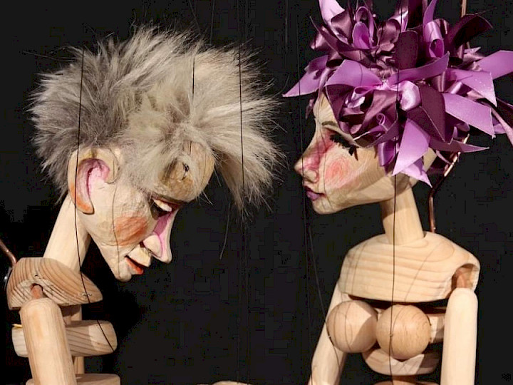 PMO-Theaterkritik: Zwei Jugendliche wollen ihren eigenen Weg gehen