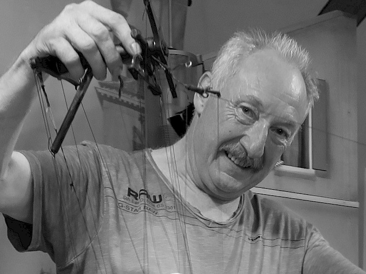 Harald Sperlich  vom Hohenloher Figurentheater verstorben