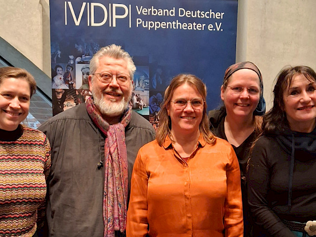 Der Vorstand von links nach rechts: Julia Raab, Stephan Schlafke, Anke Scholz, Anja Kosanke, Heike Klockmeier. Foto: Michael Staemmler